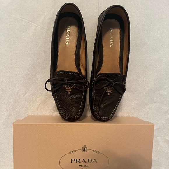 Prada Leather Bow Drivers - Picture 1 of 5